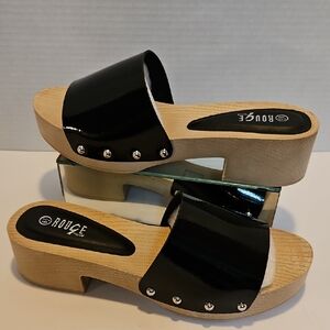 Rouge Helium Black Patent Wood Platform Mules